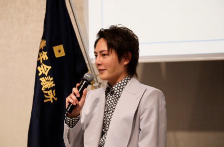 三崎未来ホールディングス代表・三崎優太、公益社団法