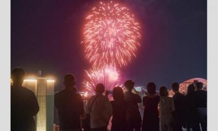 “みなとHANABI”初日をプライベートスペースから鑑賞す