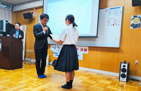 コアー建築工房、14歳が描く「未来の間取り」発表会に