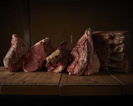 【ナショナル麻布】「ナショナル麻布ドライエイジドビ