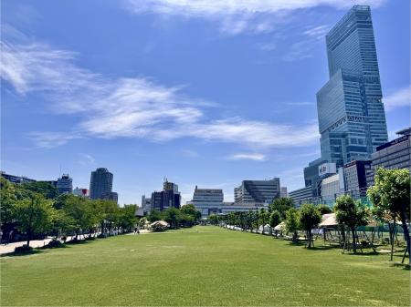 天王寺公園エントランスエリア「てんしば」はオutf-8
