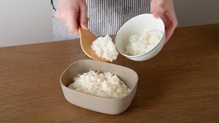 いつでも炊きたてご飯を楽しめる１合用おひつ