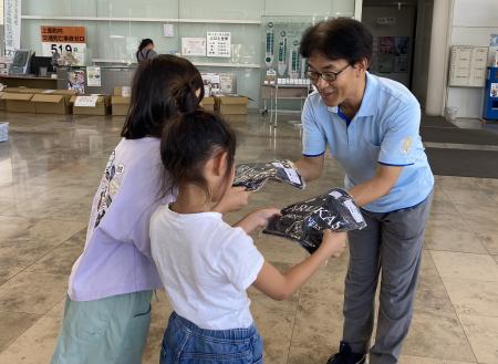 「衣類ドライブ」活動　埼玉県内のマルエツ５店舗で実