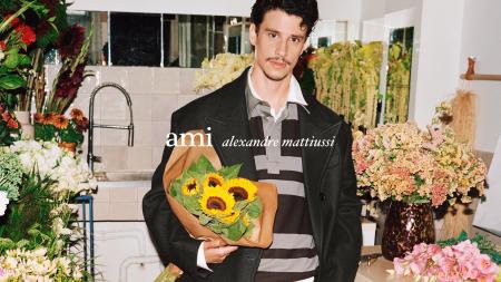 AMI PARIS 2025年秋冬キャンペーンに俳優アダム・ディ