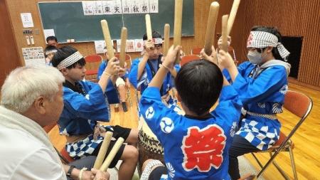 五穀豊穣を願う太鼓巡業が今年も高槻市の東天川地区で