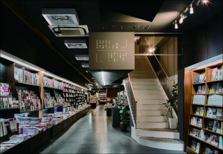 【啓林堂書店 創業50年】“はじめよう、ブックライフ”-