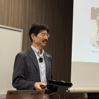 『グローバルな場で発言できない』ジレンマを解消する