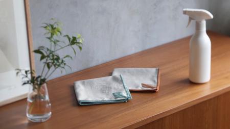 「ガラス・鏡ピカッとクロス」数量限定カラーが新発売