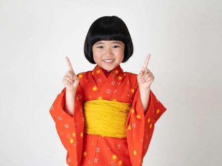しまむら、PB「FIBER HEAT」シリーズのラグ・敷パッド