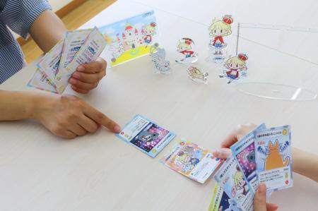 「アクリルキング」ほかECサイトご利用のお客様に配布