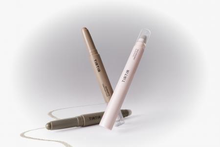TIRTIRから顔に立体感を宿す「SILHOUETTE CONTOUR STI