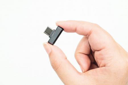 【新商品】HIDISC 挿したままでも気にならない超小型 