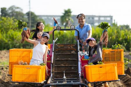 【静岡県】通常非公開の浜名湖うなぎ養鰻場見学・伝統