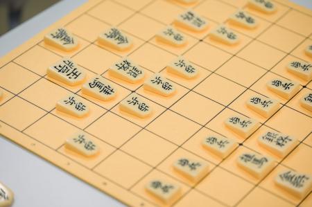 年間10万人の「介護離職」問題に、企業のリーダーシッ