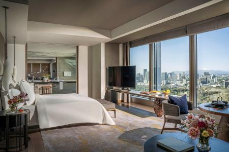 【フォーシーズンズホテル東京大手町】「コンデナスト