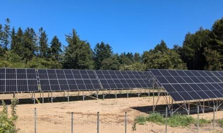 北海道エリアにおける年間10MWの太陽光発電所の開発に