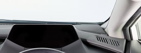 プリウス専用・ジムニー専用スピーカー取付キットと、