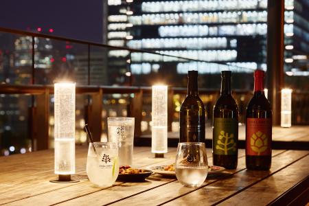 心地よい秋の夜風と新感覚の“香り系焼酎”を楽しむグル