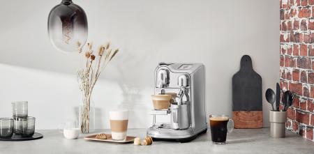 バリスタのようにアレンジレシピやラテアートを楽しめ