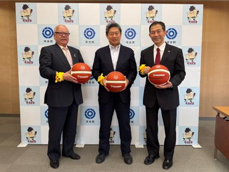 株式会社ヒラノテクシード様より河合町の中学校2校へ