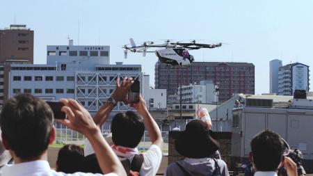 SkyDrive、1カ月半にわたる大阪・夏のデモフライトを