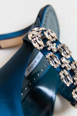 マノロ ブラニクより、古代ローマの美にインスパイア マノロ ブラニクより、古代ローマの美にインスパイア