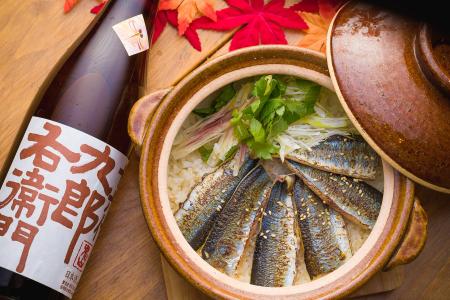 秋の風物詩“秋刀魚”を土鍋で贅沢に。名物の土鍋ご飯に