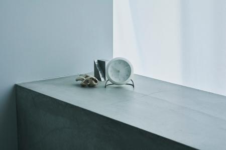 「アルネ・ヤコブセンの白い街」にオマージュを捧げた
