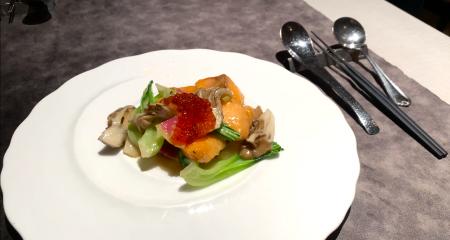 【10月限定】秋の味覚を贅沢に--サーモンといくらを使