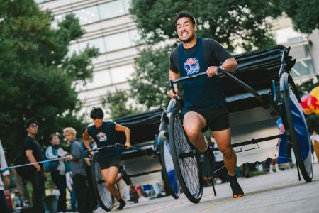 【イベントレポート】“日本初”人力車の大会「Red Bull