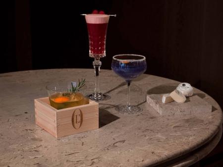 表参道に『L’OFFICIEL BAR』誕生。L’OFFICIELが手がけ