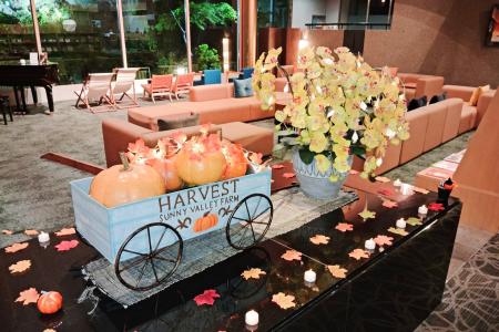 抽選で無料宿泊券が当たるハロウィンキャンペーン開催
