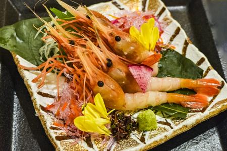 【北海道洞爺湖温泉/絶景の湯宿洞爺湖畔亭】夕食を豪