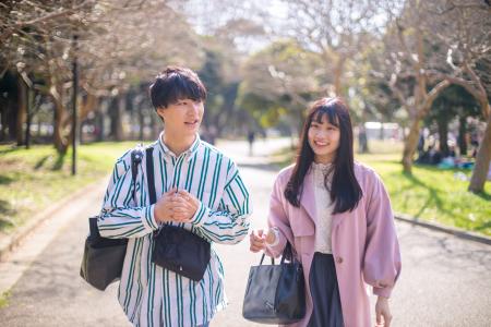 「アニメ彼氏」に、「K-POP彼氏」、「シナモンロール