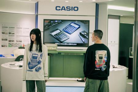ケンエレファント×カシオ計算機　レトロフューチャー