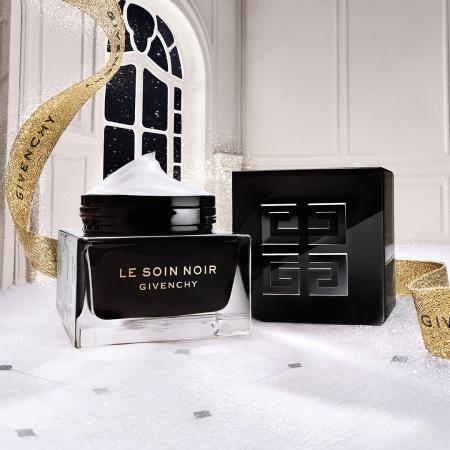 【ジバンシイ】ホリデー第三弾では、プレミアム エイ 【ジバンシイ】ホリデー第三弾では、プレミアム エイ