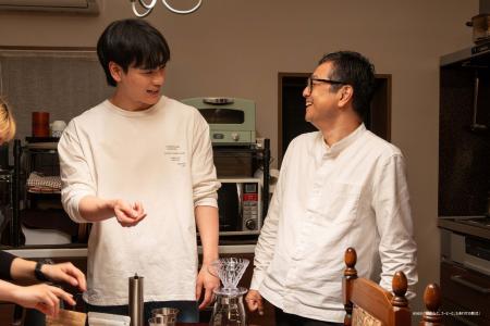 UCCグループの上島珈琲店虎ノ門店が映画のロケ地に。 UCCグループの上島珈琲店虎ノ門店が映画のロケ地に。