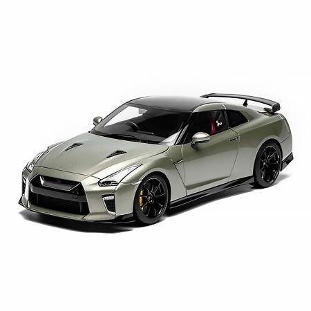 まるで実車のような迫力・・・日産 GT-R (R35) の 1/1 まるで実車のような迫力・・・日産 GT-R (R35) の 1/1