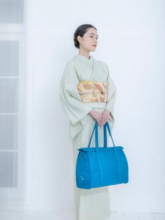 [ni yori] 着物一式の持ち運びが可能、超軽量ボストン