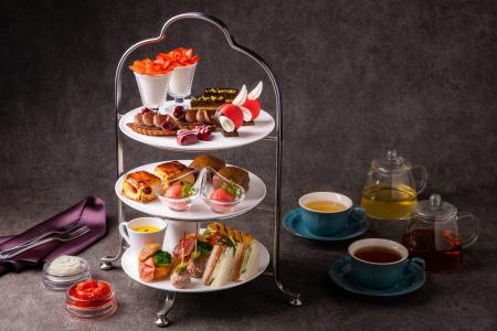 【オリエンタルホテル広島】“心ときめく赤×ショコラの 【オリエンタルホテル広島】“心ときめく赤×ショコラの