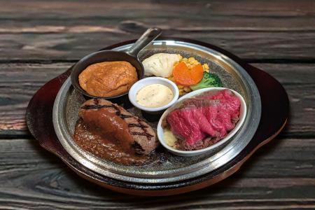 石焼きハンバーグ&ステーキ「ストーンバーグ」ラゾー 石焼きハンバーグ&ステーキ「ストーンバーグ」ラゾー