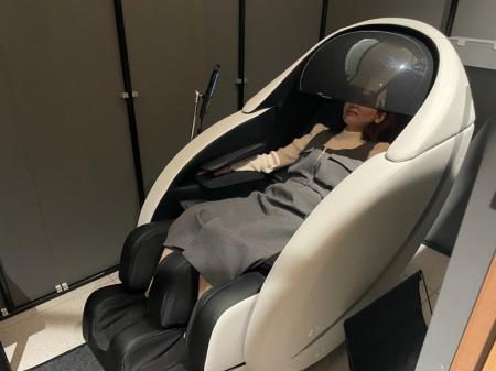 個室型休憩ブース「Relax Booth」実証実験を恵比寿ガ 個室型休憩ブース「Relax Booth」実証実験を恵比寿ガ