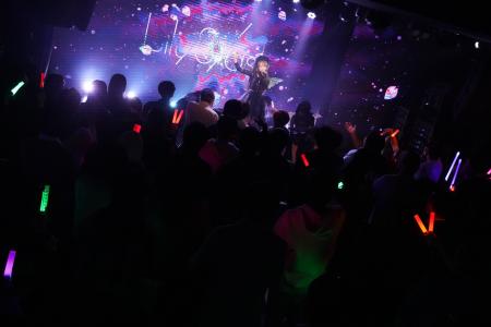 「LilyS/ash」が妖艶な「ブラックフェアリー」に大変 「LilyS/ash」が妖艶な「ブラックフェアリー」に大変