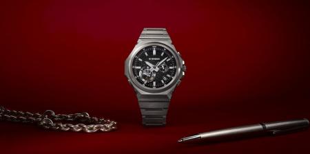 装着性に優れたミニマルデザインのメタル“G-SHOCK ”