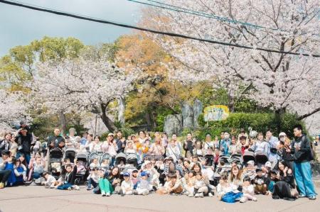 多胎育児の「見えない負担」をデータで明らかに。九州 多胎育児の「見えない負担」をデータで明らかに。九州