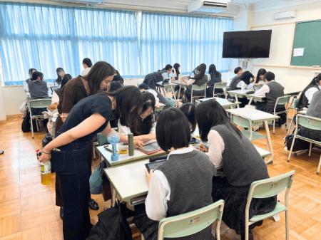 スーパーデリバリー、大成女子高校と産学連携 スーパーデリバリー、大成女子高校と産学連携