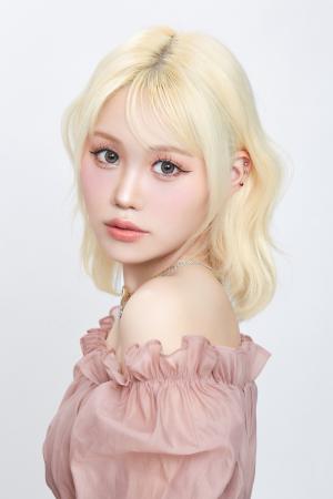 YouTubeで登録者数14万人を誇る人気インフルエンサー YouTubeで登録者数14万人を誇る人気インフルエンサー