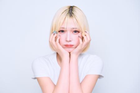 SNSで30万人越えのフォロワーを誇る人気インフルエン