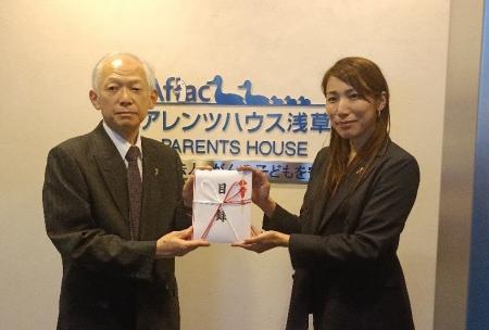 エニタイムフィットネスFC企業・協力会社と小児がん支 エニタイムフィットネスFC企業・協力会社と小児がん支