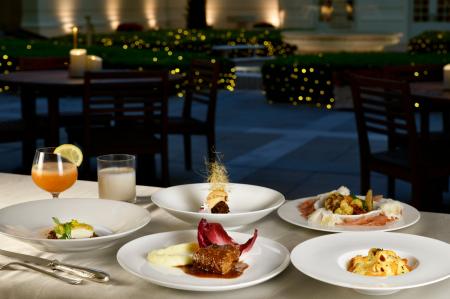 【ホテルニューグランド】煌めく庭園を堪能！「光り輝